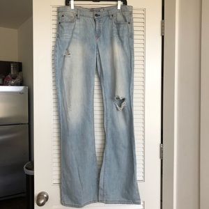 Abercrombie & Fitch Distressed loose fit Jeans